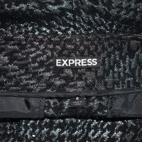 EXPRESS Black & Silver Metallic Houndstooth Short Size 8 - Picture 4 of 7